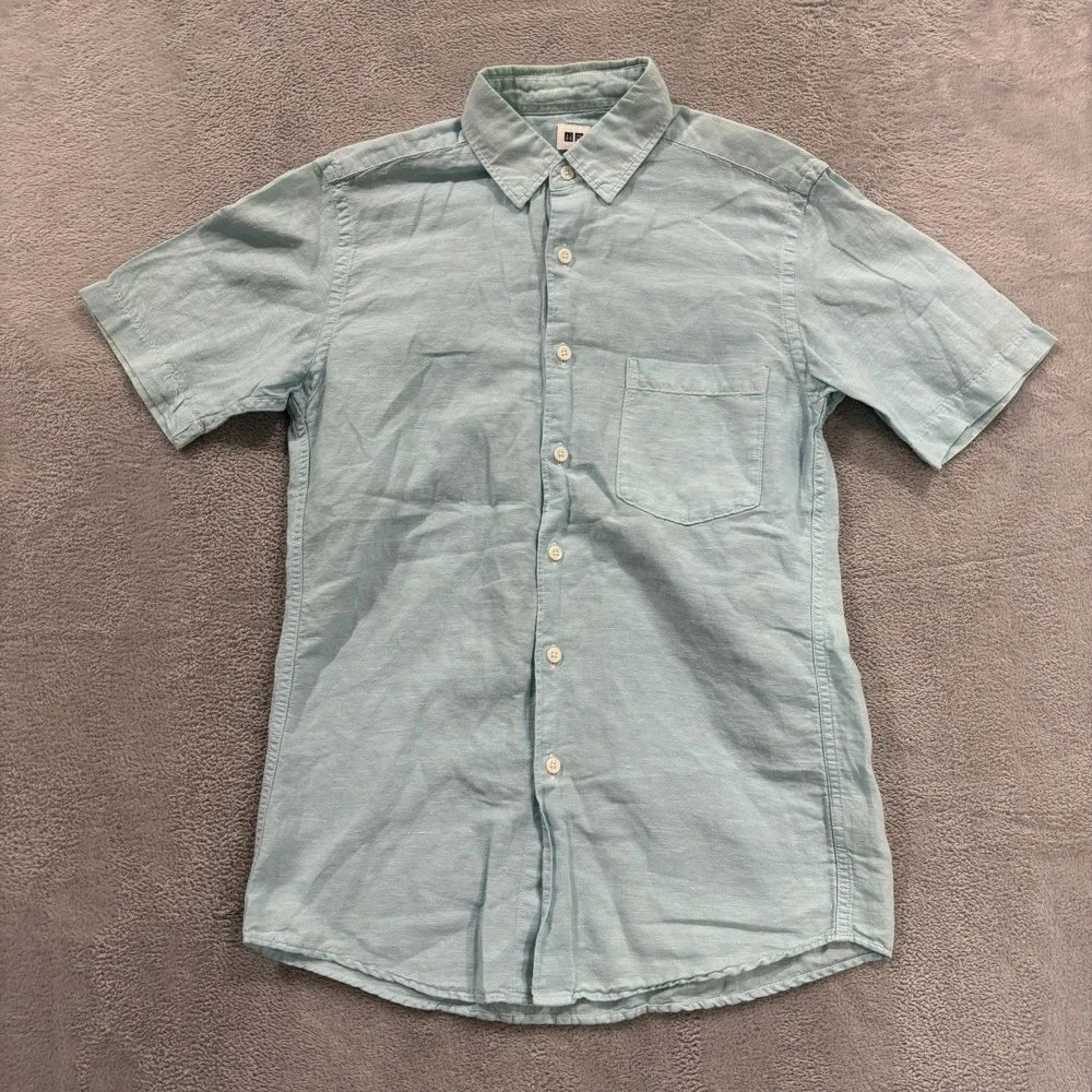 Uniqlo Linen Button Shirt Men's S Short Sleeve Light Blue Beach Coastal Boho